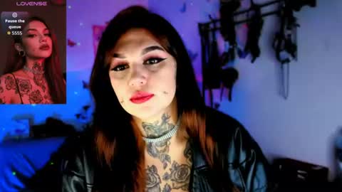 Snapshot of zooee_01 chatting on 06-14-26, 03:41 Zoee online show from 06-14-26, 03:41
