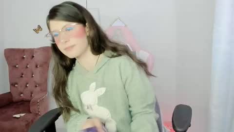 Alicie online show from 11-26-25, 08:37