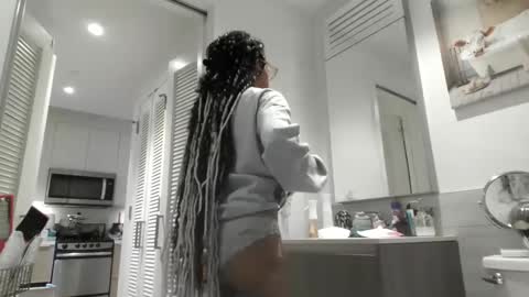 Treasure Golden online show from 09-19-25, 09:15