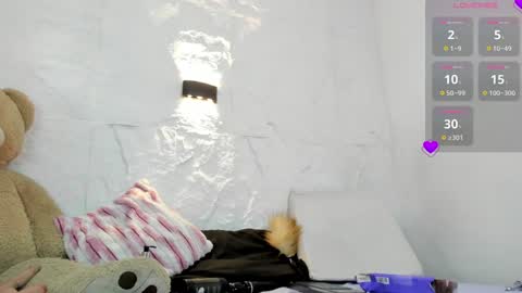 Snapshot of zorravioleta chatting on 01-17-25, 06:12 Violeta online show from 01-17-25, 06:12