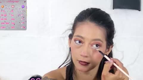 Snapshot of zorravioleta chatting on 09-29-25, 12:10 Violeta online show from 09-29-25, 12:10