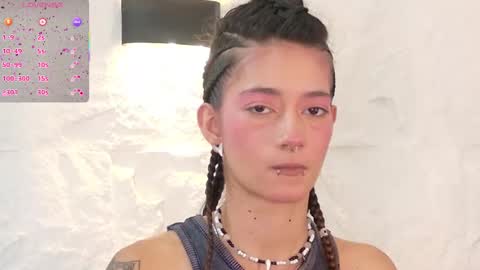 Snapshot of zorravioleta chatting on 10-07-25, 05:32 Violeta online show from 10-07-25, 05:32