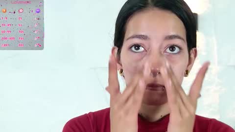 Snapshot of zorravioleta chatting on 11-20-25, 12:16 Violeta online show from 11-20-25, 12:16