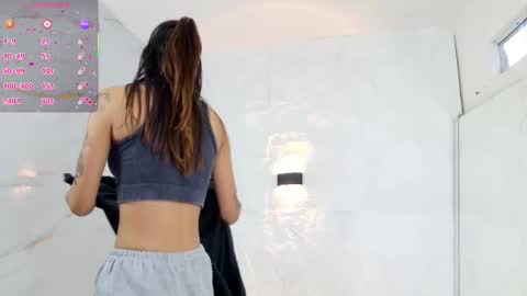 Snapshot of zorravioleta chatting on 12-02-25, 12:10 Violeta online show from 12-02-25, 12:10