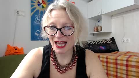 Snapshot of zosya1111 chatting on 02-01-25, 01:30 Zosya1111 online show from 02-01-25, 01:30