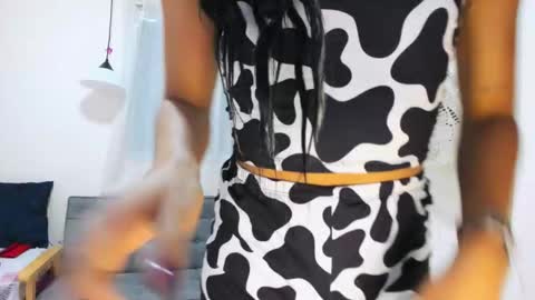 zou_quira online show from 10-15-25, 02:50