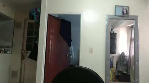 Zowie  online show from 05-12-26, 03:09
