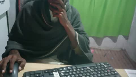 Snapshot of zoyakhan803 chatting on 02-13-25, 02:56 zoyakhan803 online show from 02-13-25, 02:56