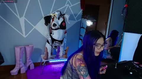 zpzphot online show from 06-26-26, 11:36