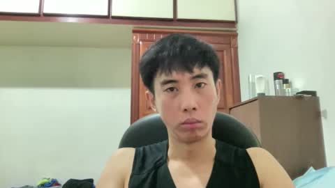 Snapshot of zseszsesz chatting on 06-07-26, 02:32 Z online show from 06-07-26, 02:32