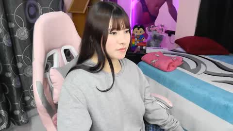 zulemapiel online show from 04-15-26, 01:01