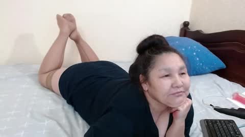 Snapshot of zulfiya_bruce chatting on 01-13-25, 11:27 Zulfiya online show from 01-13-25, 11:27