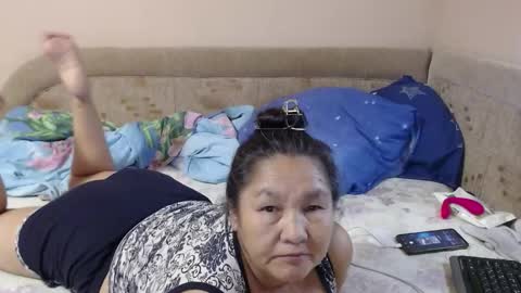 Snapshot of zulfiya_bruce chatting on 09-20-25, 08:43 Zulfiya online show from 09-20-25, 08:43
