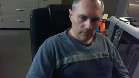 zultem online show from 12-30-24, 05:04