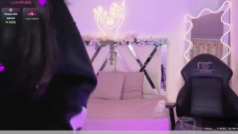 ZURY   online show from 02-21-26, 11:33