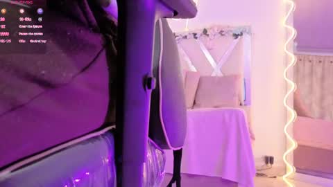 ZURY   online show from 07-08-26, 11:26