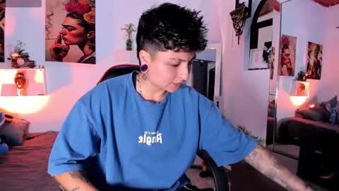 Snapshot of zuryramirez_ chatting on 01-05-26, 07:06 Zury Ramirez online show from 01-05-26, 07:06