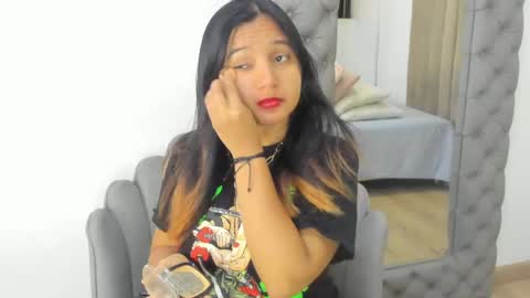Snapshot of zusan_king_ chatting on 04-27-26, 02:20 Im Zusan My schedule is from 1030pm to 430 am colombian time online show from 04-27-26, 02:20