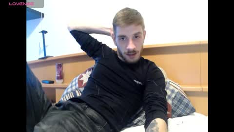 Zuzmoe online show from 01-16-26, 10:36