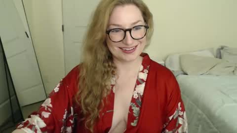 Carly online show from 03-27-26, 07:24