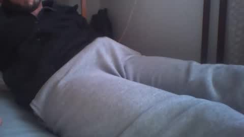 Snapshot of zyggy87 chatting on 12-02-25, 08:08 zyggy87 online show from 12-02-25, 08:08