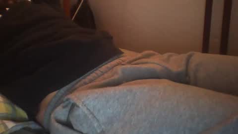 Snapshot of zyggy87 chatting on 12-02-25, 08:15 zyggy87 online show from 12-02-25, 08:15