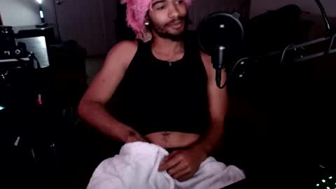 mixedtwinklol online show from 10-28-25, 07:34