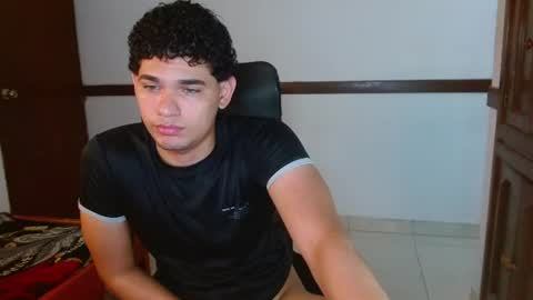 Snapshot of zyrosxk chatting on 08-04-26, 07:55 antonio felipe online show from 08-04-26, 07:55