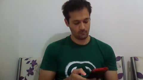 Snapshot of zzzzzzz41 chatting on 09-25-25, 01:15 zzzzzzz41 online show from 09-25-25, 01:15