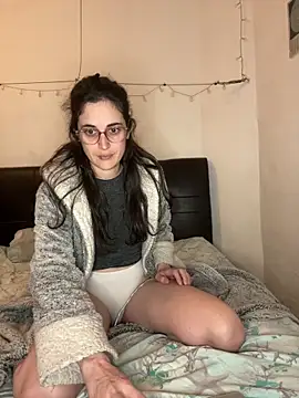 Lunaabbey online show from 03-29-26, 09:15