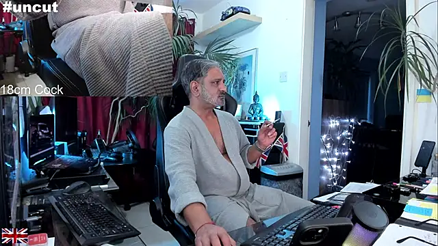 OnlineBossUK online show from 09-17-25, 06:04