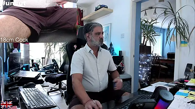 OnlineBossUK online show from 09-27-25, 01:27