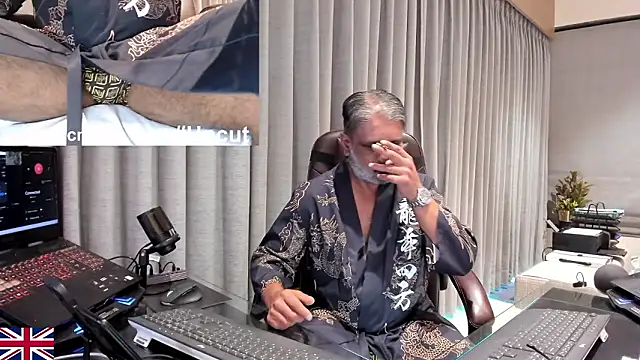 OnlineBossUK online show from 03-25-26, 10:27