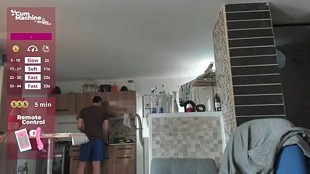 Snapshot of AndyHepburn chatting on 11-03-25, 01:45 AndyHepburn online show from 11-03-25, 01:45