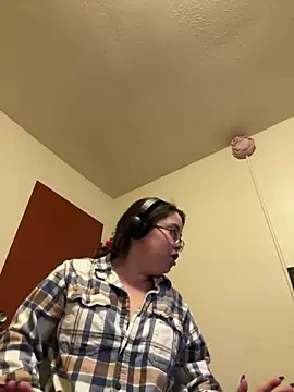 LacieStar online show from 12-06-24, 09:02