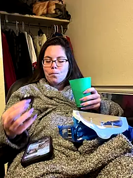 LacieStar online show from 12-08-24, 05:22