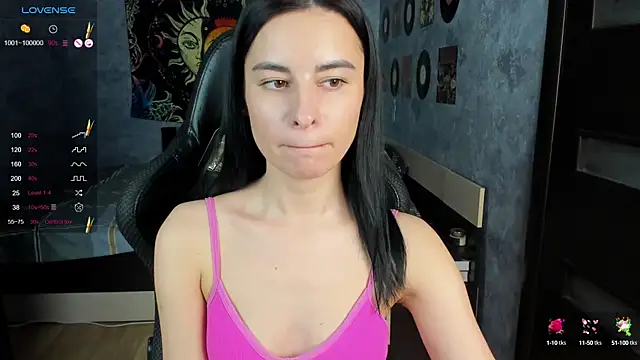 Horny Nikki  online show from 12-18-24, 08:20