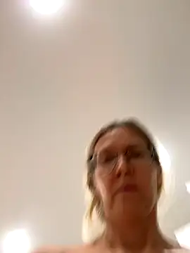 angelmommu online show from 11-19-25, 04:29