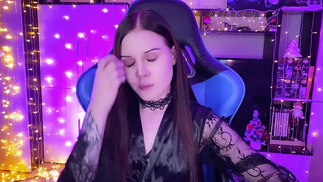 Snapshot of jasminevine chatting on 12-23-24, 08:57 jasminevine online show from 12-23-24, 08:57