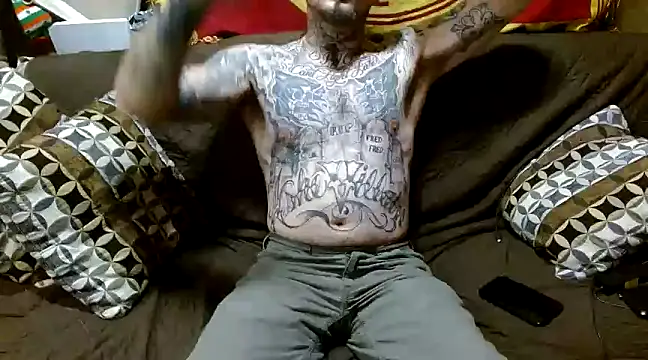 Snapshot of DADDY_KANE8--- chatting on 01-24-25, 06:24 DADDY KANE8--- online show from 01-24-25, 06:24