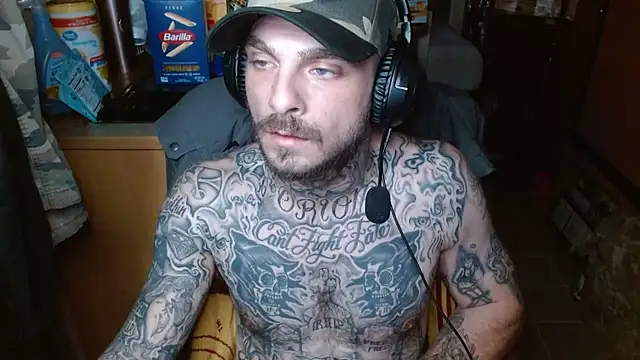 Snapshot of DADDY_KANE8--- chatting on 03-23-25, 03:54 DADDY KANE8--- online show from 03-23-25, 03:54