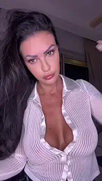 Snapshot of Helena_Karel chatting on 06-15-26, 03:14 Helena Karel online show from 06-15-26, 03:14