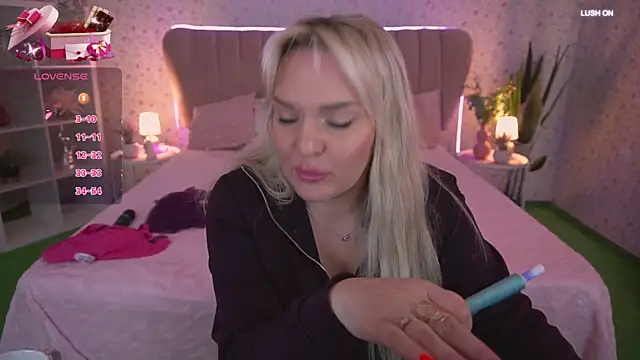 MissyMartinez online show from 04-03-26, 02:37