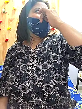 MOM-SUN-COUPLE online show from 09-13-25, 09:53