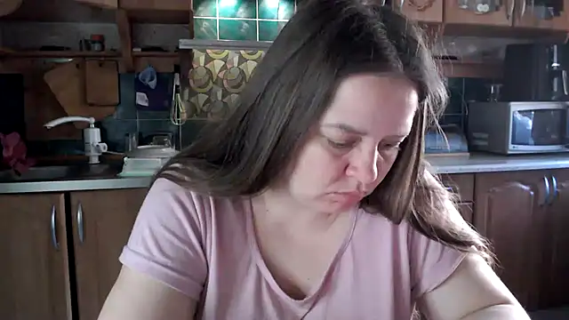uliastar online show from 05-23-26, 04:39