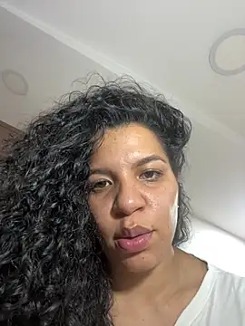 Snapshot of gatubelahot chatting on 02-24-25, 04:38 gatubelahot online show from 02-24-25, 04:38