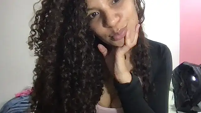 Snapshot of gatubelahot chatting on 03-06-25, 12:32 gatubelahot online show from 03-06-25, 12:32