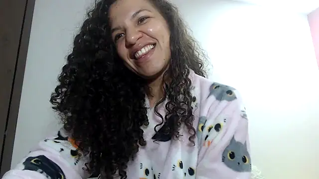 Snapshot of gatubelahot chatting on 03-19-25, 12:59 gatubelahot online show from 03-19-25, 12:59