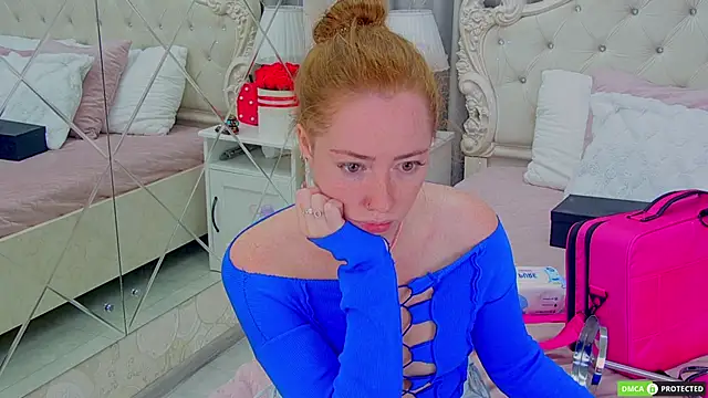 TinaBrook online show from 09-15-25, 03:50