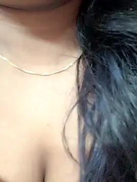 Snapshot of Lakhsmii chatting on 01-16-25, 01:58 Lakhsmii online show from 01-16-25, 01:58